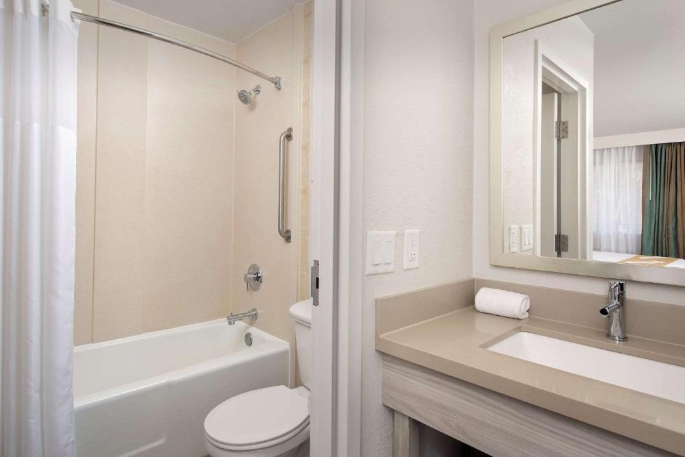 Quality Inn Atlantic Beach-Mayo Clinic Jax Area Image 29